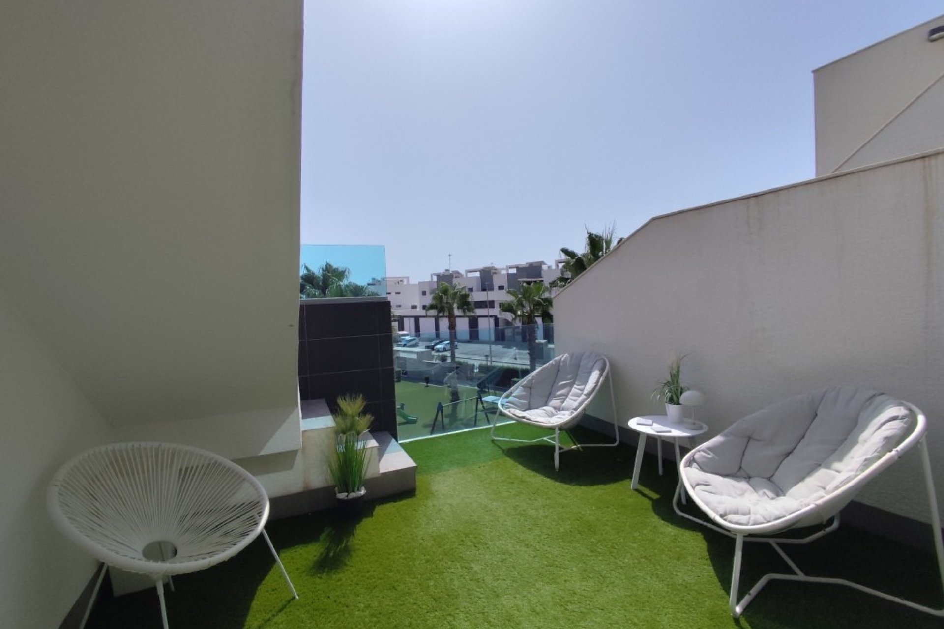 Reventa - Apartamento / Dúplex - El Raso