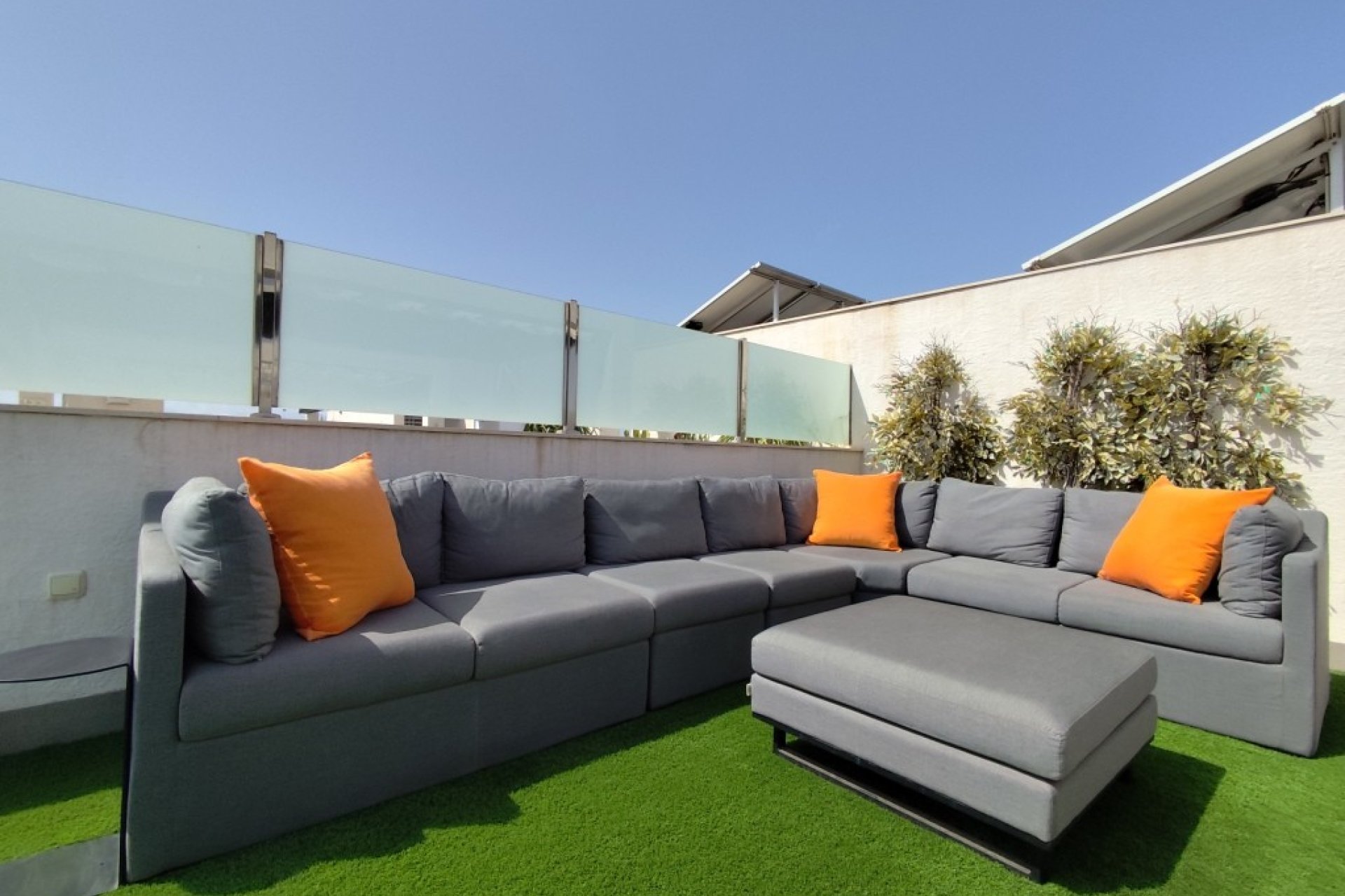 Reventa - Apartamento / Dúplex - El Raso