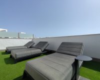 Reventa - Apartamento / Dúplex - El Raso