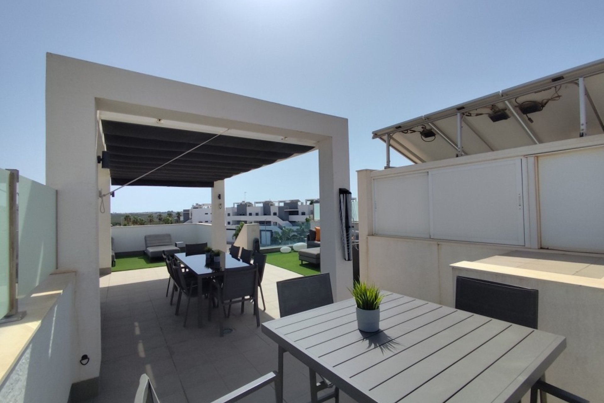 Reventa - Apartamento / Dúplex - El Raso