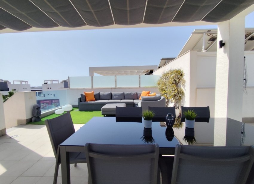 Reventa - Apartamento / Dúplex - El Raso