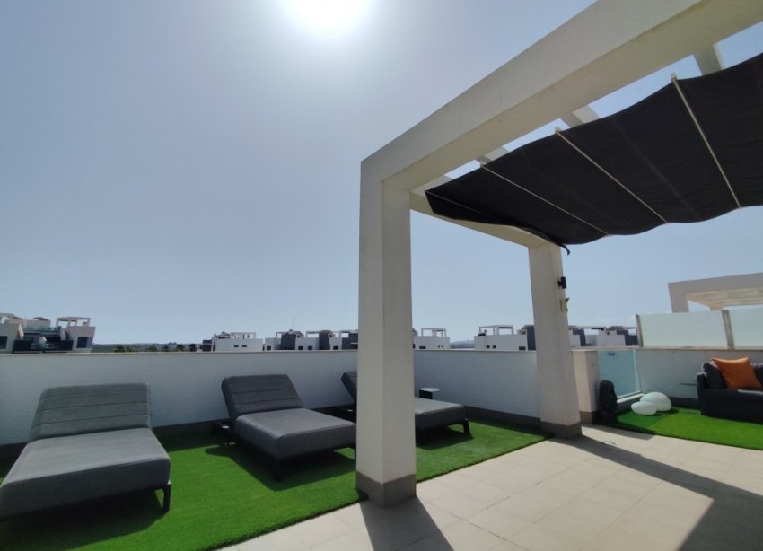 Reventa - Apartamento / Dúplex - El Raso