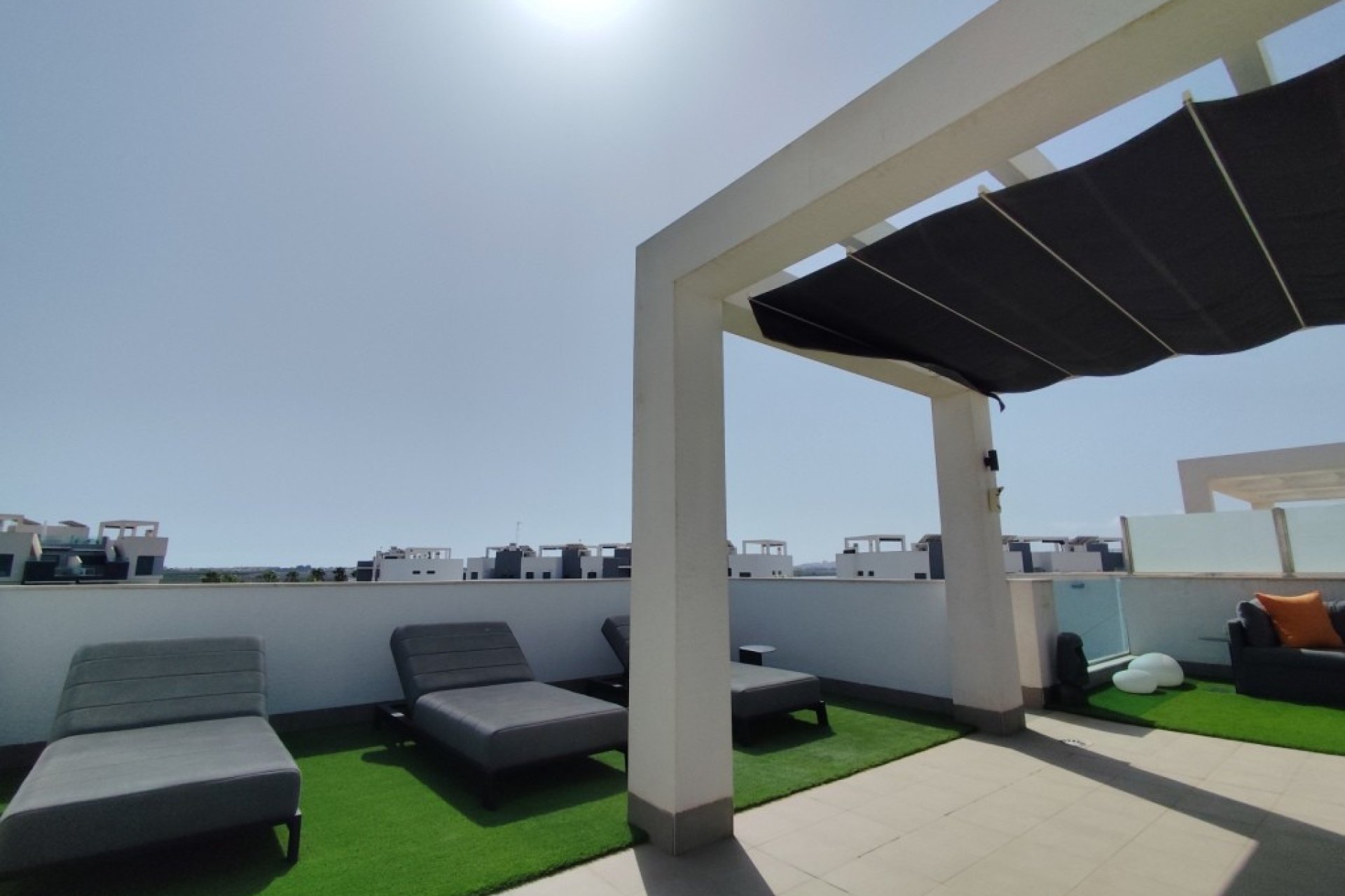 Reventa - Apartamento / Dúplex - El Raso