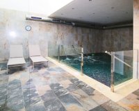 Reventa - Apartamento / Dúplex - El Raso