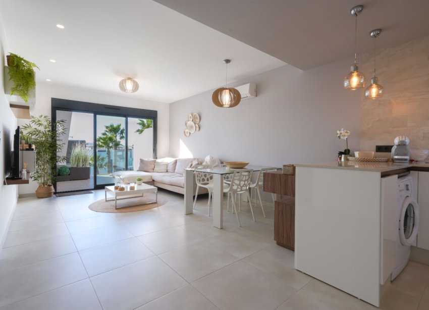 Reventa - Apartamento / Dúplex - Guardamar del Segura - El Raso