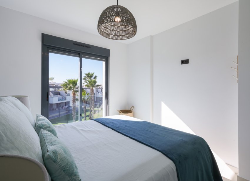 Reventa - Apartamento / Dúplex - Guardamar del Segura - El Raso