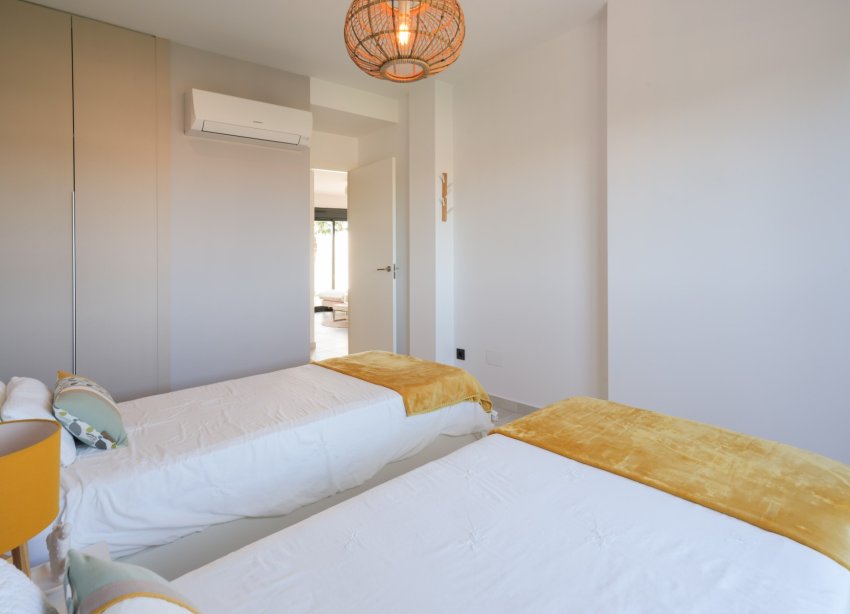 Reventa - Apartamento / Dúplex - Guardamar del Segura - El Raso