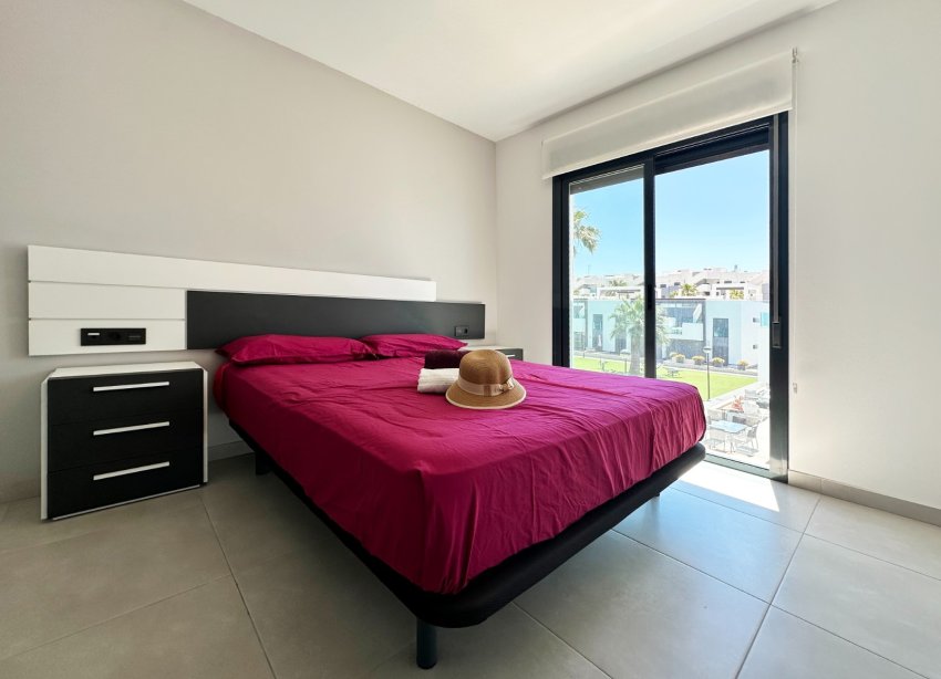 Reventa - Apartamento / Dúplex - Guardamar del Segura - El Raso