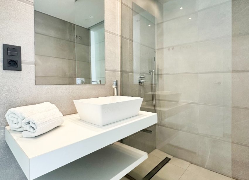 Reventa - Apartamento / Dúplex - Guardamar del Segura - El Raso