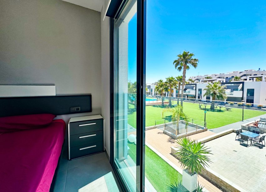 Reventa - Apartamento / Dúplex - Guardamar del Segura - El Raso