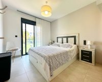 Reventa - Apartamento / Dúplex - Guardamar del Segura - El Raso