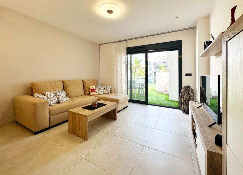 Reventa - Apartamento / Dúplex - Guardamar del Segura - El Raso