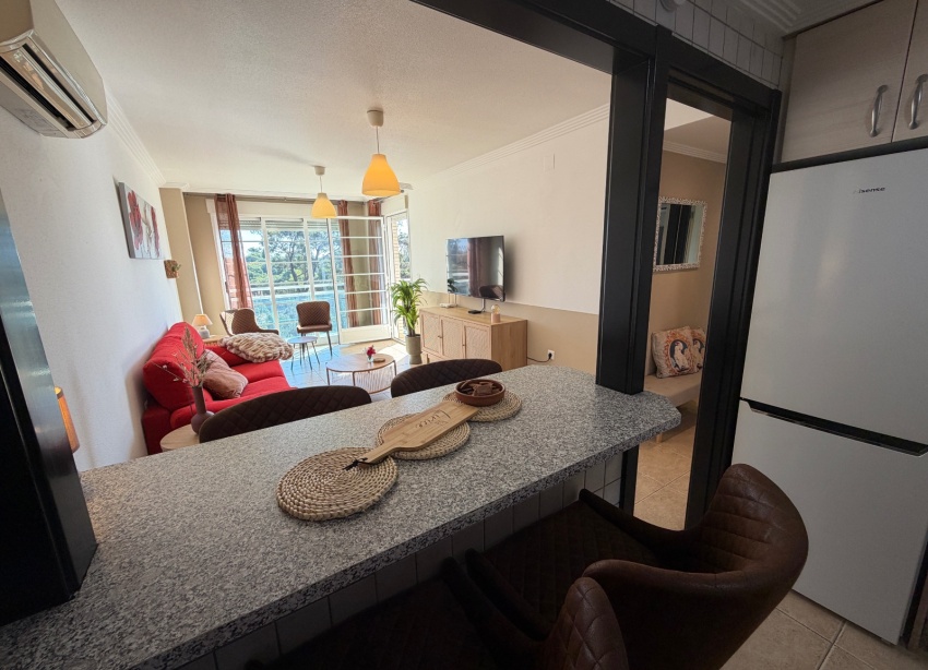 Reventa - Apartamento / Dúplex - Guardamar del Segura - Puerto