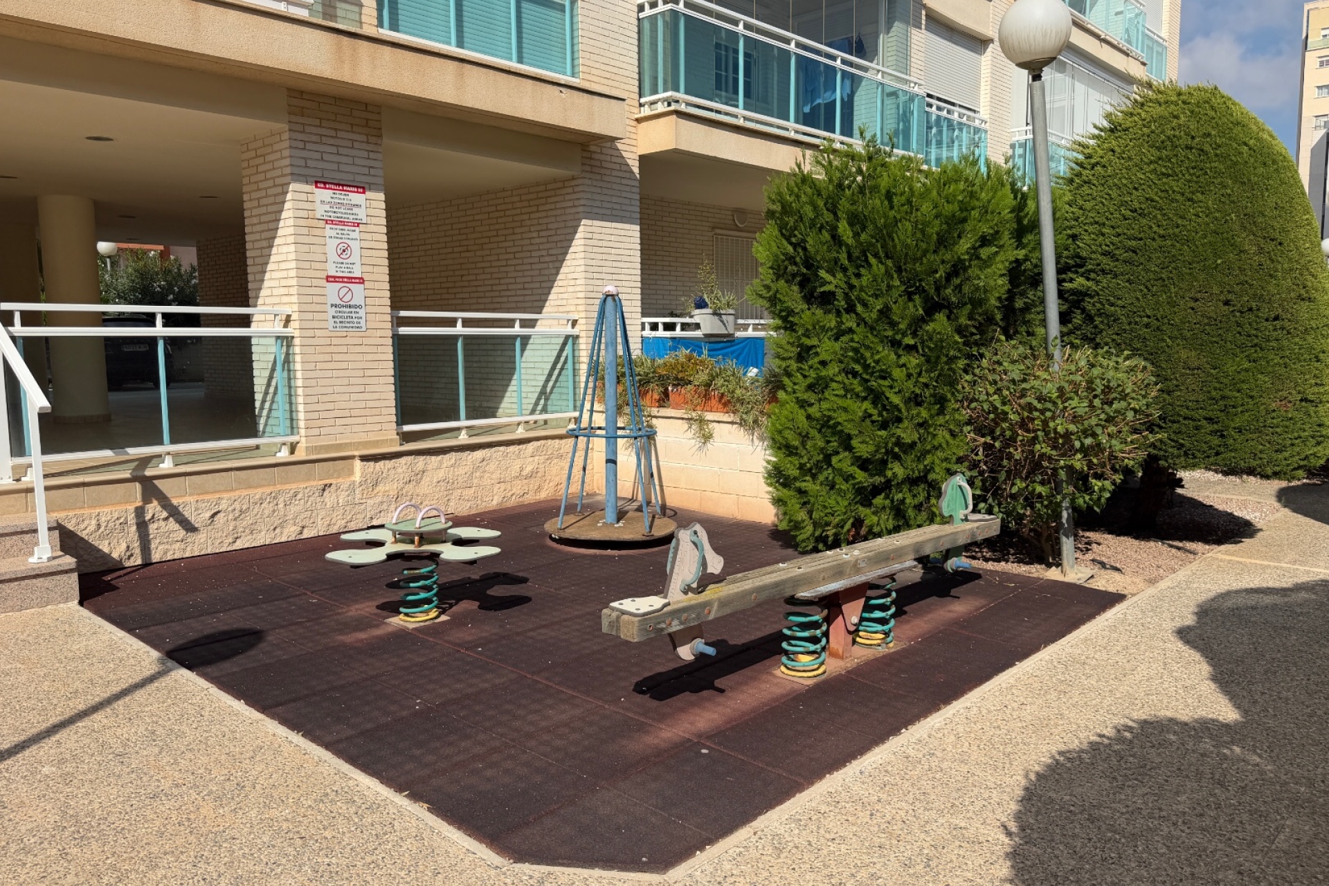 Reventa - Apartamento / Dúplex - Guardamar del Segura - Puerto