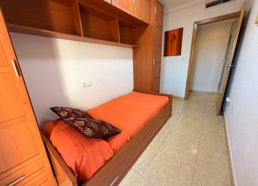 Reventa - Apartamento / Dúplex - Guardamar del Segura - SUP 7