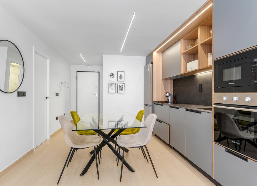 Reventa - Apartamento / Dúplex - Guardamar del Segura