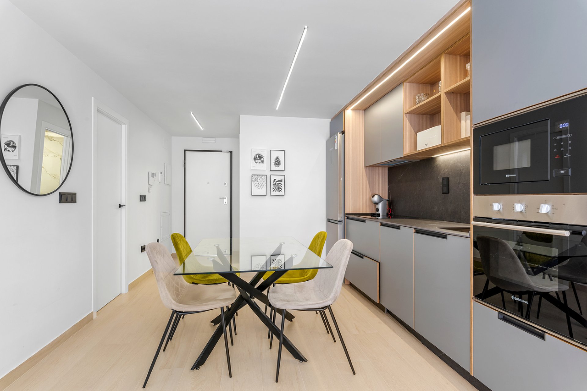 Reventa - Apartamento / Dúplex - Guardamar del Segura