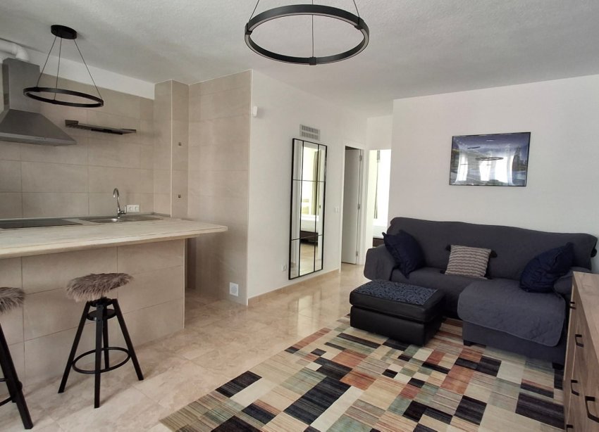 Reventa - Apartamento / Dúplex - La Mata - Playa