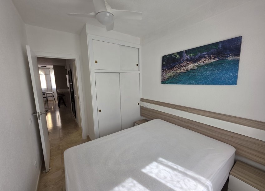 Reventa - Apartamento / Dúplex - La Mata - Playa