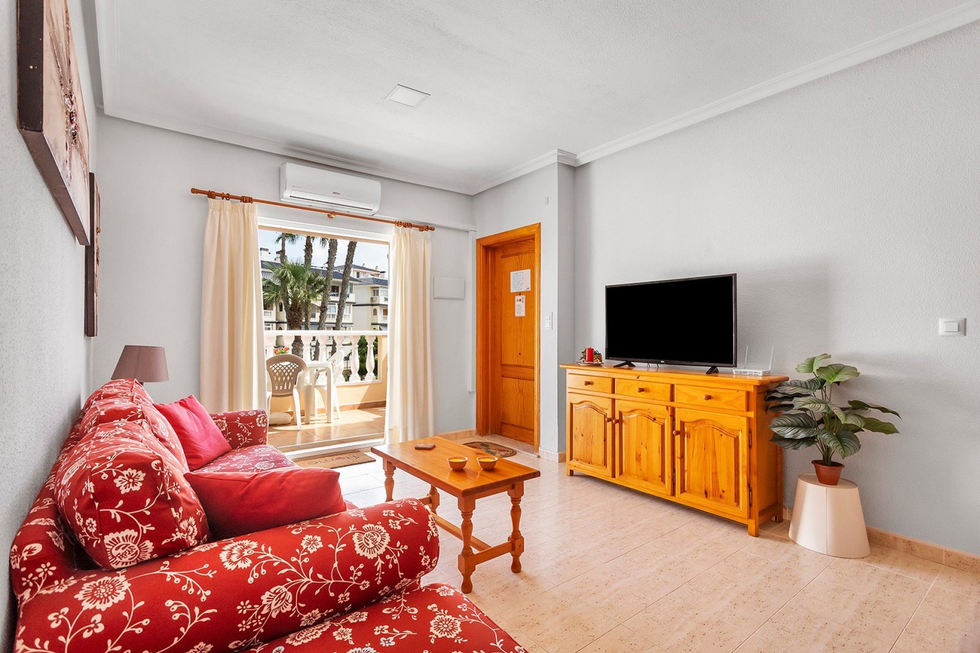 Reventa - Apartamento / Dúplex - La Mata - Playa