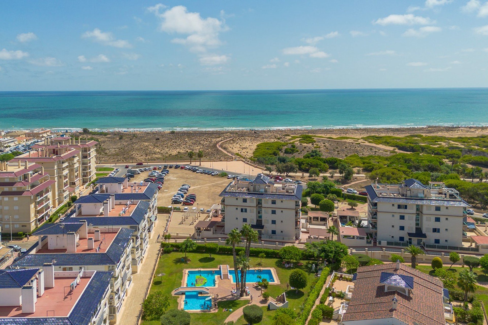 Reventa - Apartamento / Dúplex - La Mata - Playa