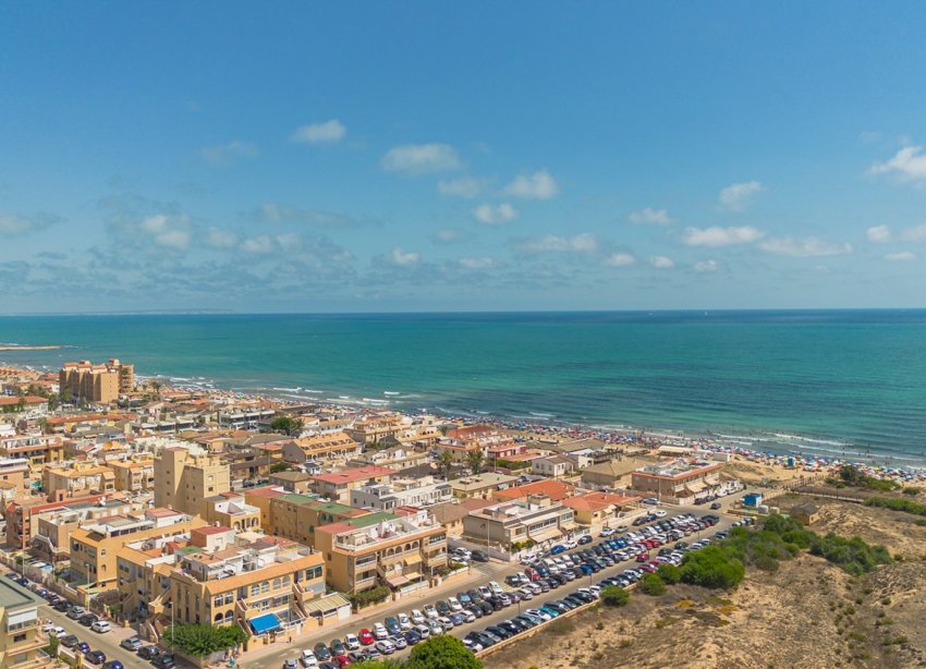 Reventa - Apartamento / Dúplex - La Mata - Playa