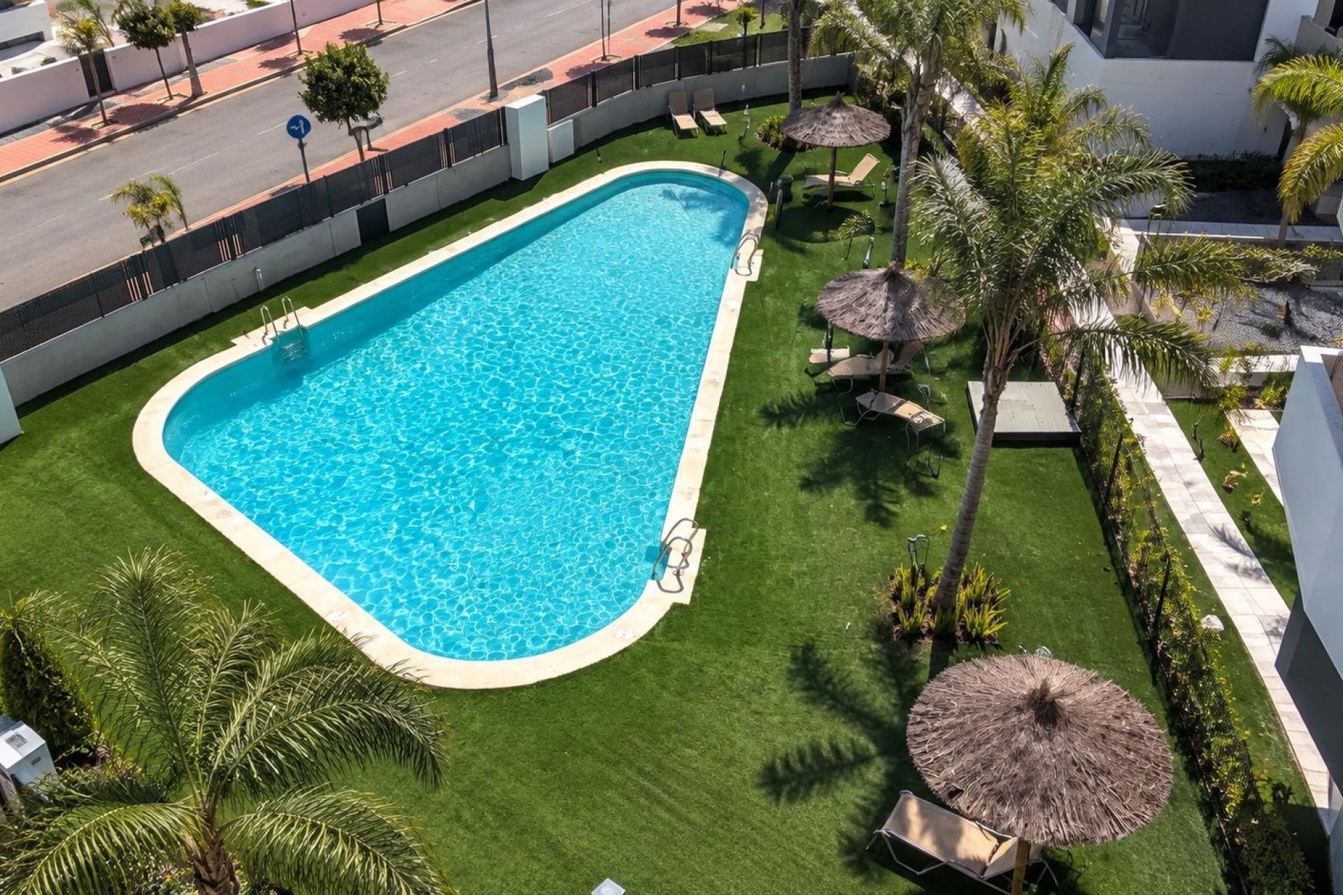 Reventa - Apartamento / Dúplex - Los Alcazares - Dolores De Pacheco
