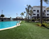 Reventa - Apartamento / Dúplex - Los Alcazares - Dolores De Pacheco