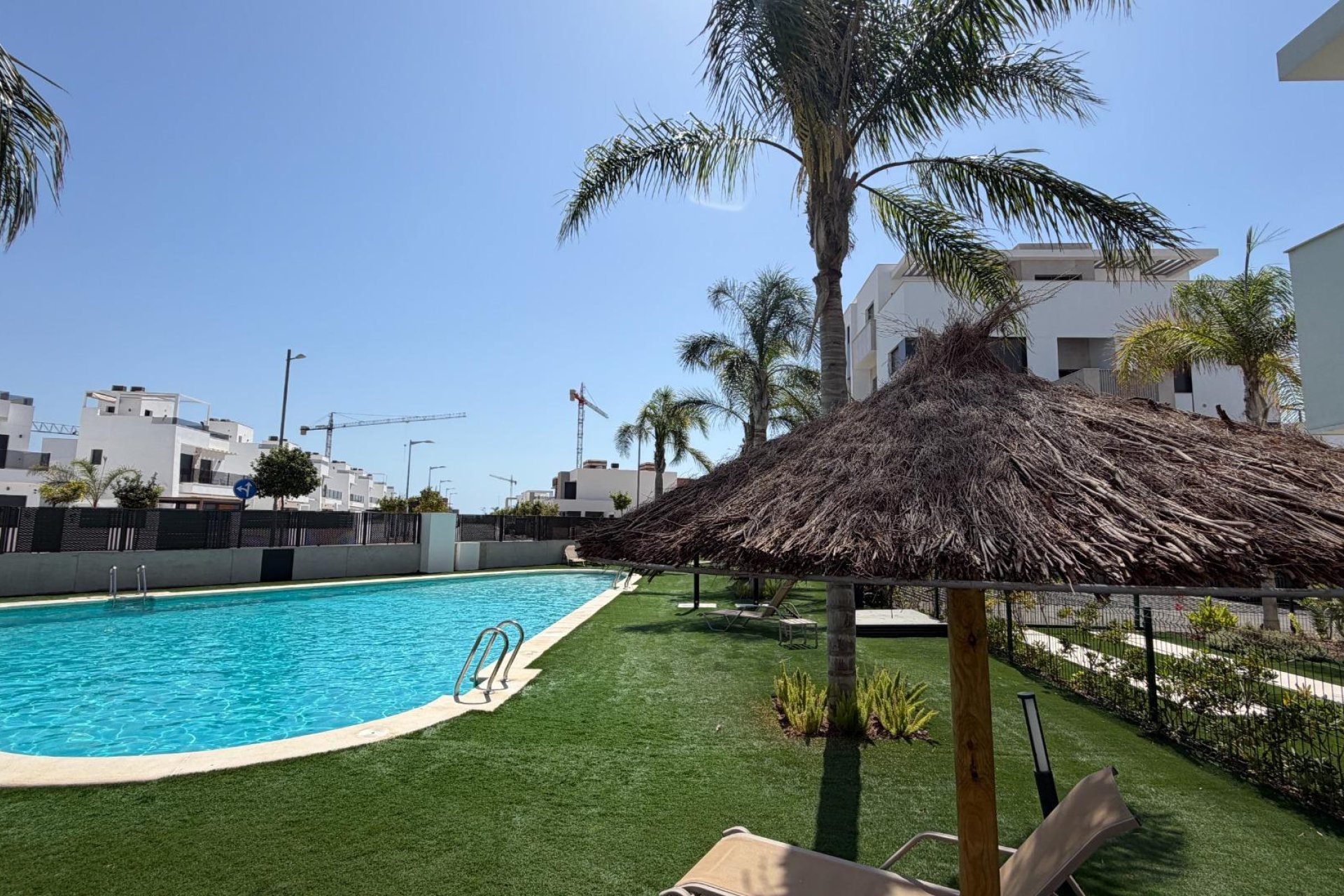 Reventa - Apartamento / Dúplex - Los Alcazares - Dolores De Pacheco