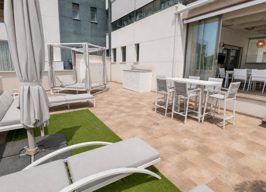 Reventa - Apartamento / Dúplex - Los Dolses - Villamartin