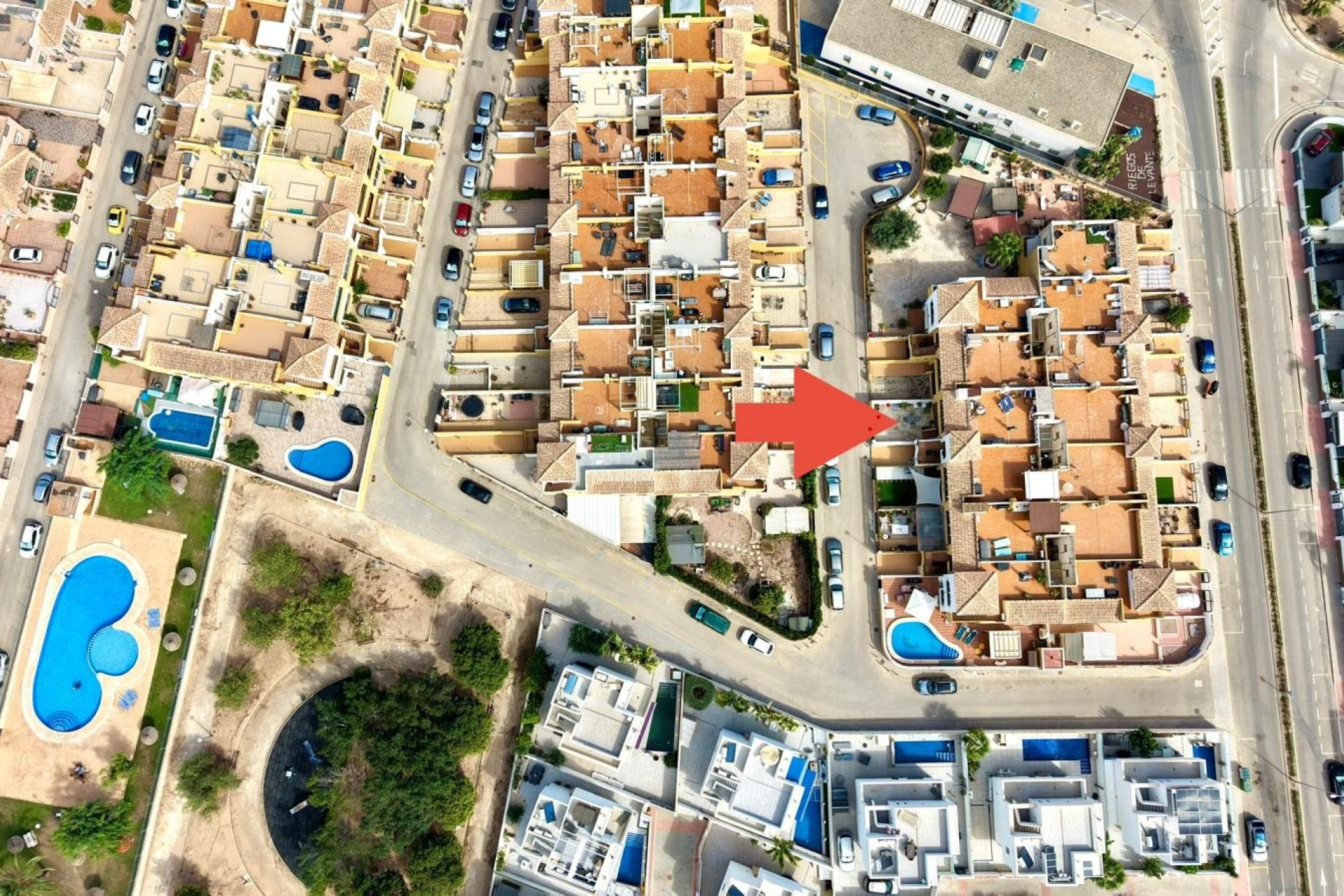 Reventa - Apartamento / Dúplex - Los Montesinos - La Herrada
