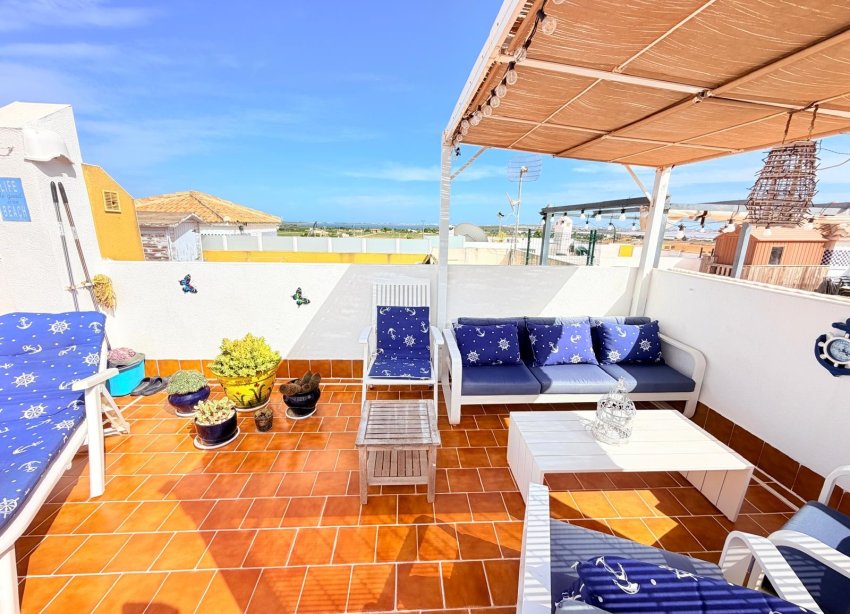 Reventa - Apartamento / Dúplex - Los Montesinos - La Herrada