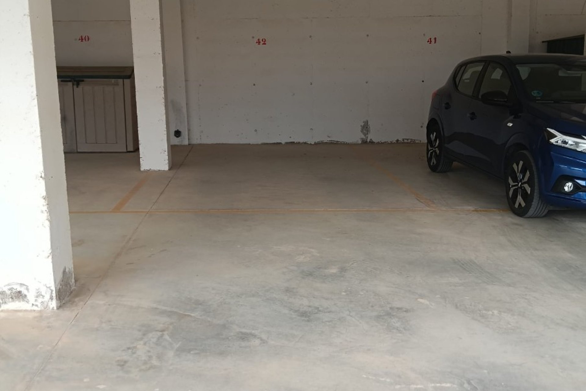 Reventa - Apartamento / Dúplex - Los Montesinos - Urbanizacion montesol