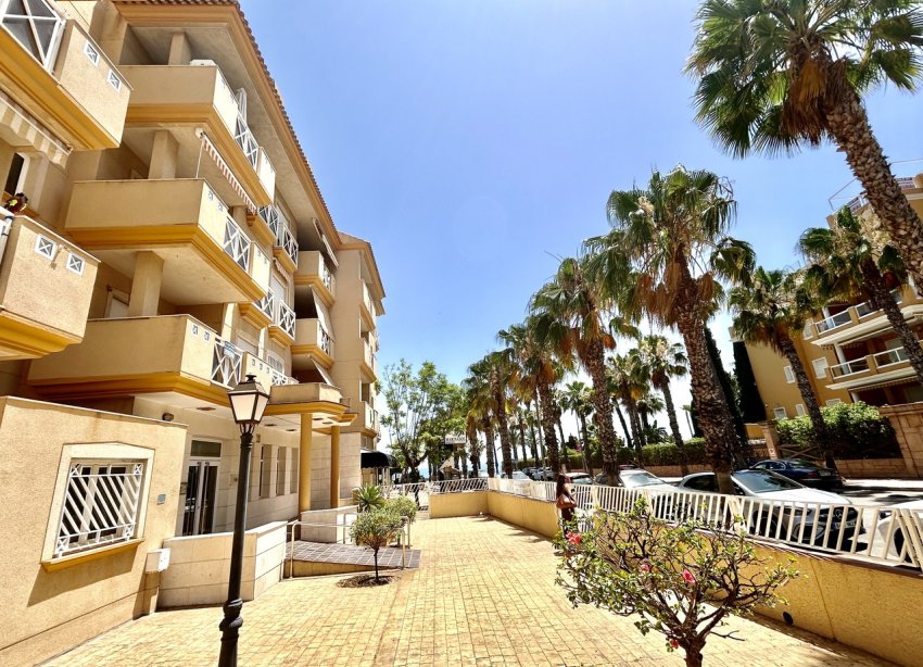 Reventa - Apartamento / Dúplex - Orihuela Costa - Cabo Roig