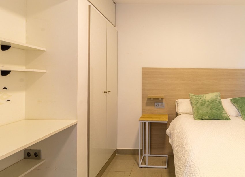 Reventa - Apartamento / Dúplex - Orihuela Costa - Campoamor