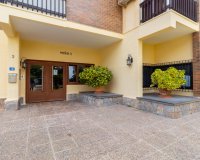 Reventa - Apartamento / Dúplex - Orihuela Costa - Campoamor
