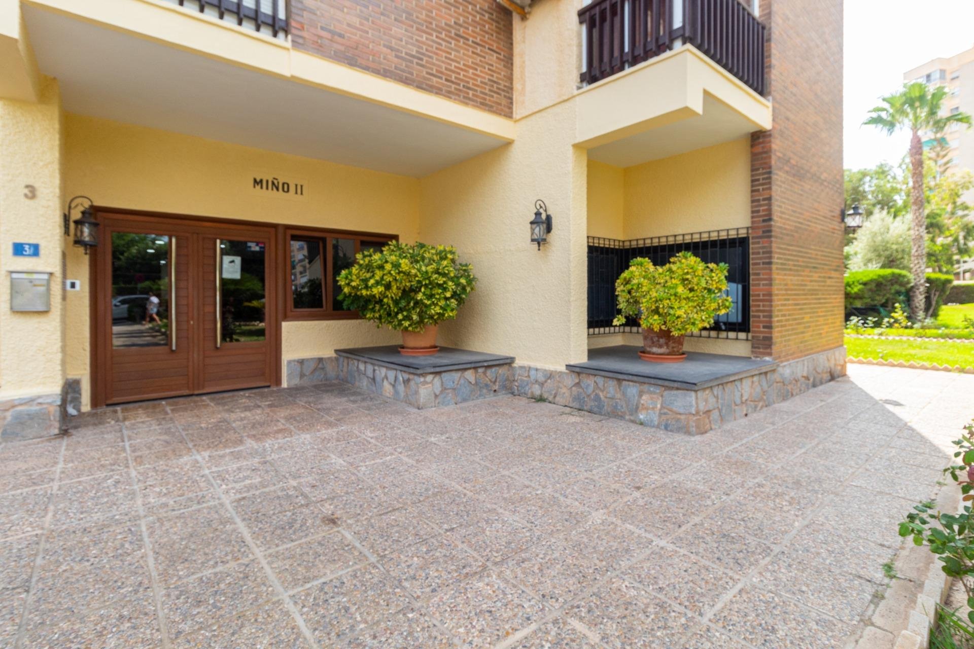 Reventa - Apartamento / Dúplex - Orihuela Costa - Campoamor