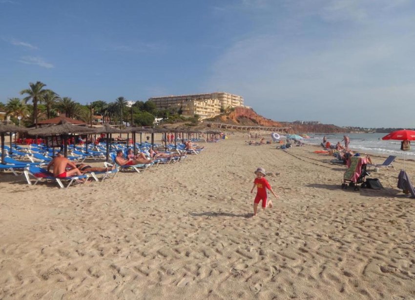 Reventa - Apartamento / Dúplex - Orihuela Costa - Campoamor