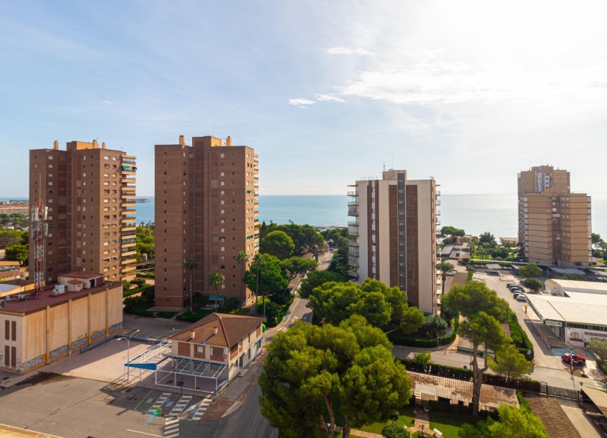 Reventa - Apartamento / Dúplex - Orihuela Costa - Campoamor