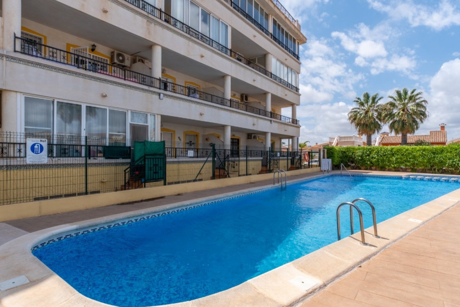 Reventa - Apartamento / Dúplex - Orihuela Costa - La Florida
