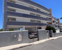Reventa - Apartamento / Dúplex - Orihuela Costa - La Fuente