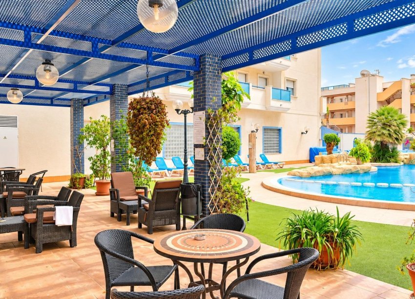 Reventa - Apartamento / Dúplex - Orihuela Costa - La Regia