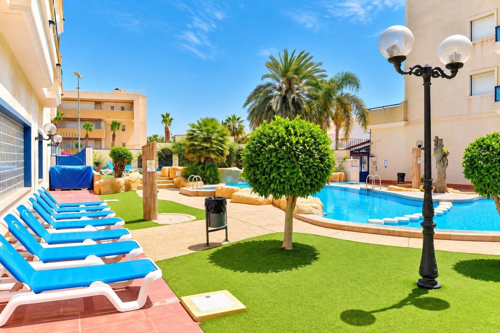 Reventa - Apartamento / Dúplex - Orihuela Costa - La Regia