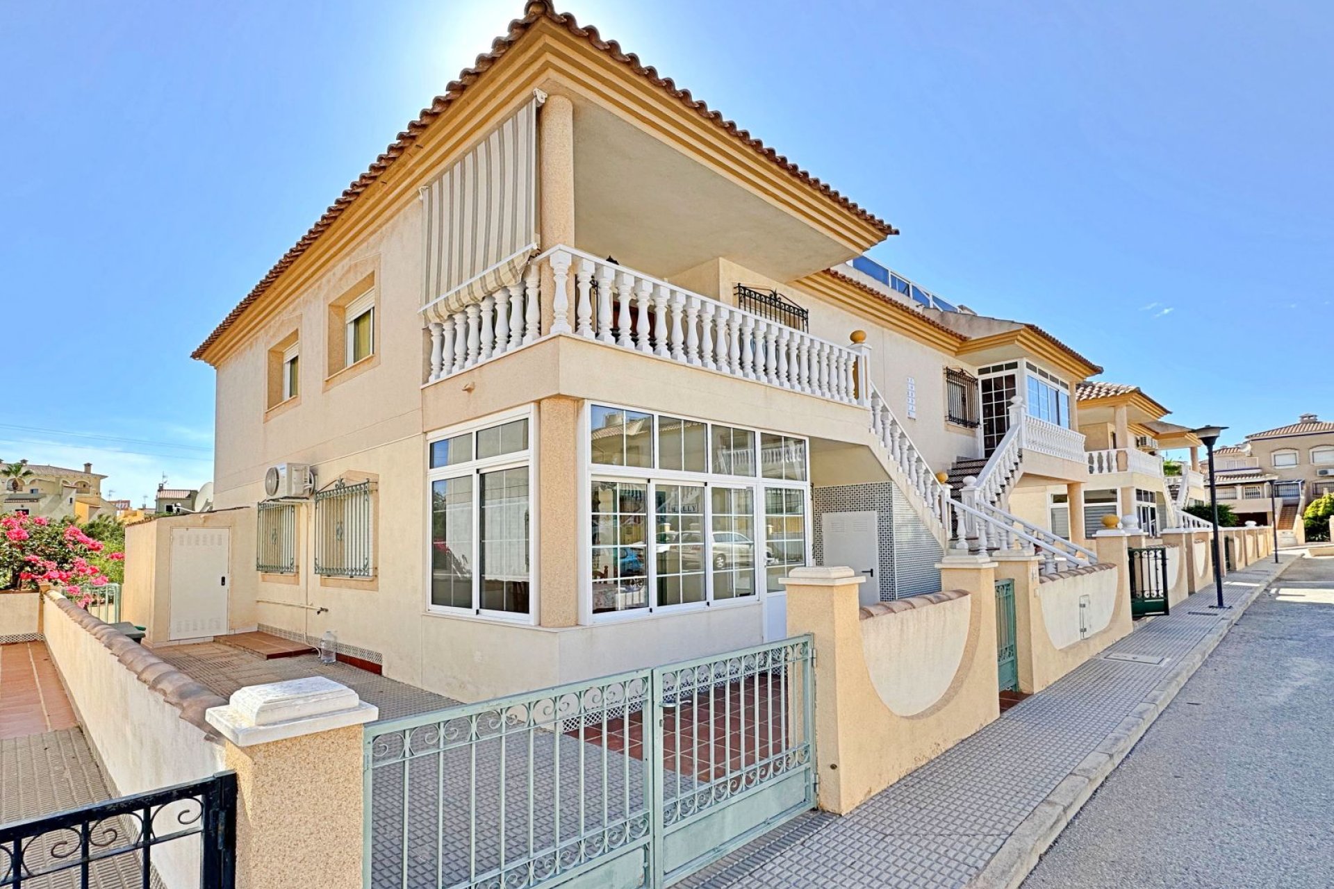 Reventa - Apartamento / Dúplex - Orihuela Costa - La Zenia