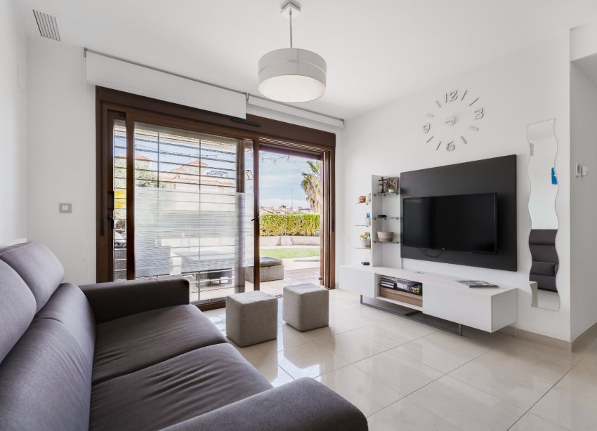 Reventa - Apartamento / Dúplex - Orihuela Costa - La Zenia