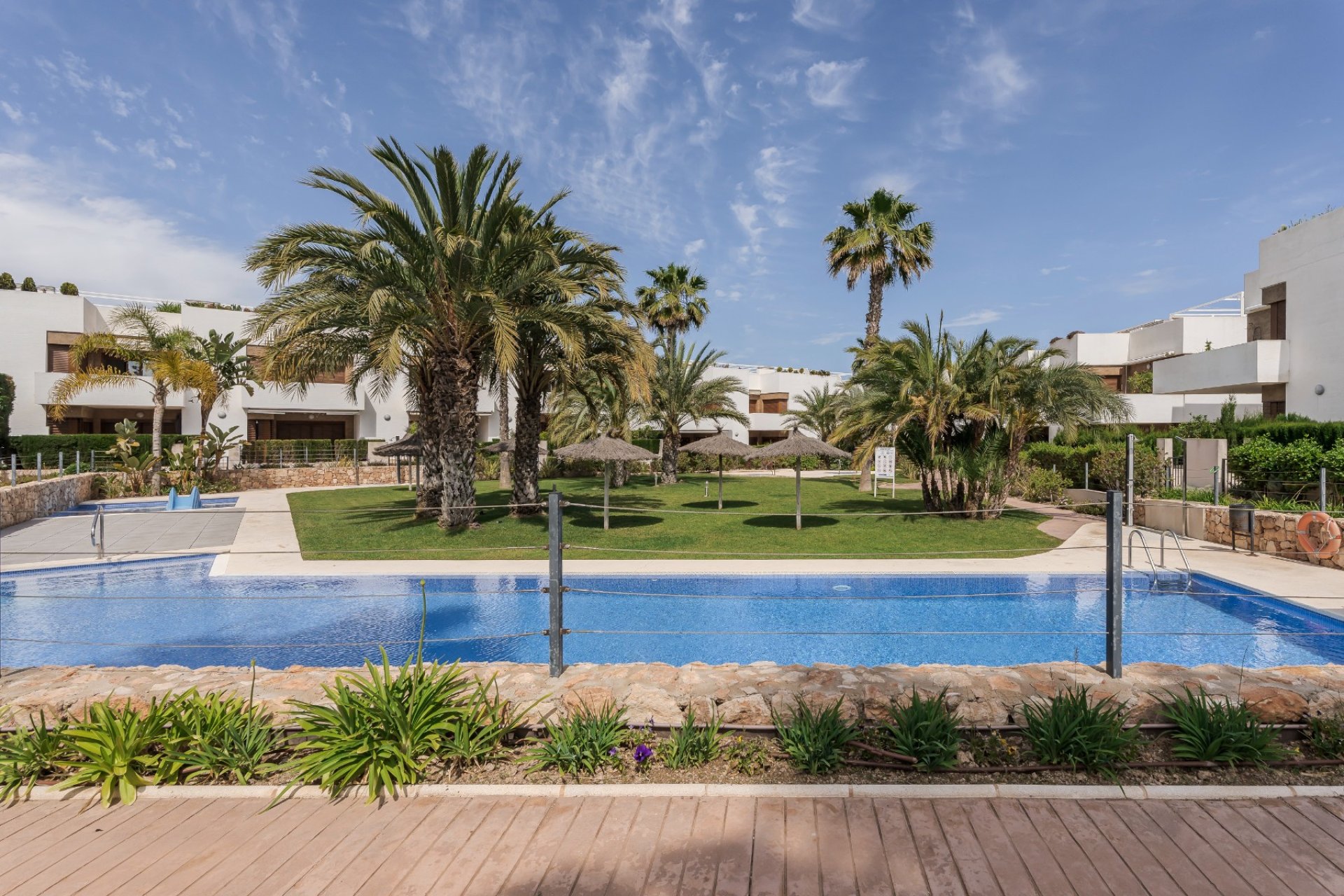 Reventa - Apartamento / Dúplex - Orihuela Costa - La Zenia