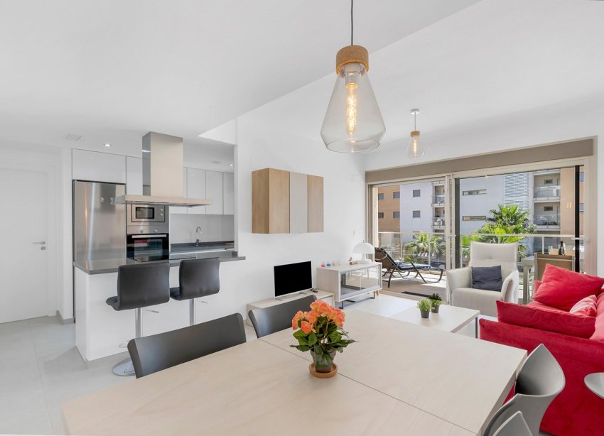 Reventa - Apartamento / Dúplex - Orihuela Costa - La Zenia