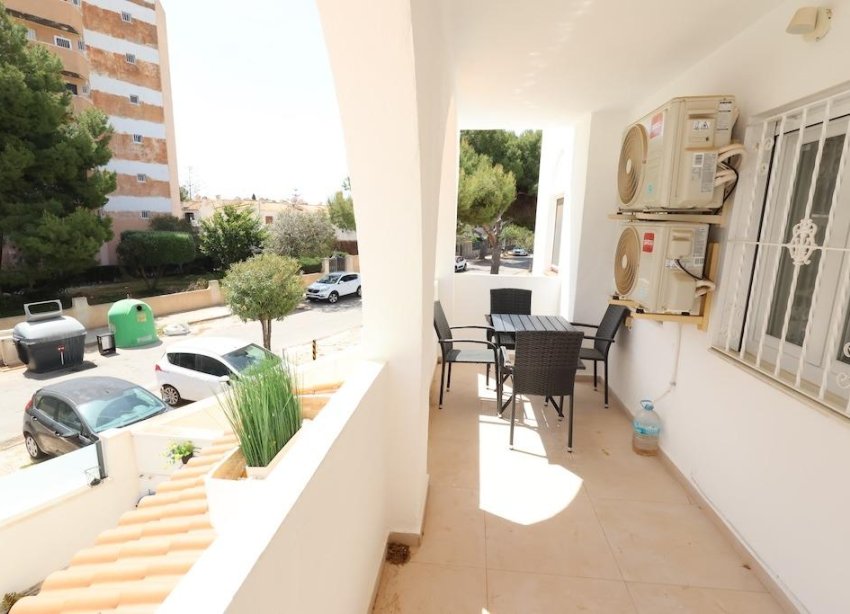 Reventa - Apartamento / Dúplex - Orihuela Costa - La Zenia