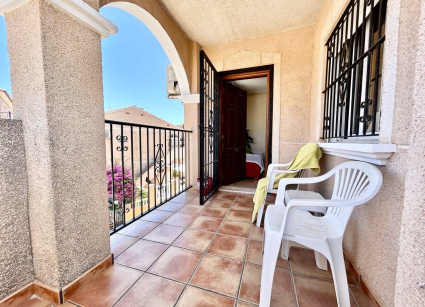Reventa - Apartamento / Dúplex - Orihuela Costa - La Zenia