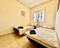 Reventa - Apartamento / Dúplex - Orihuela Costa - La Zenia